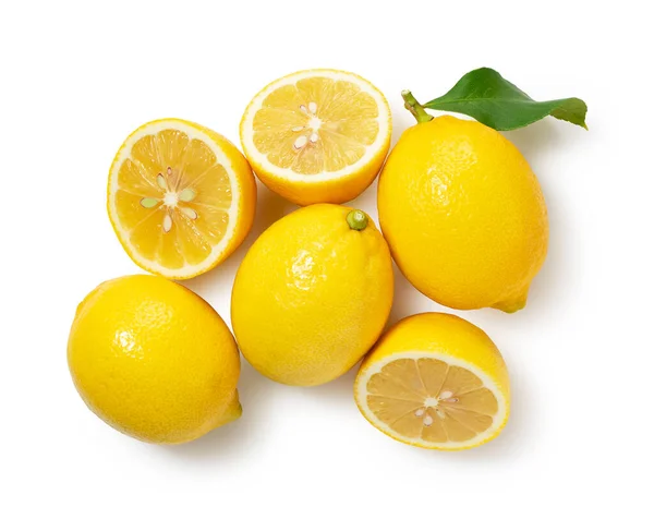 Citroner Placerade Vit Bakgrund Och Halverade Uppifrån — Stockfoto