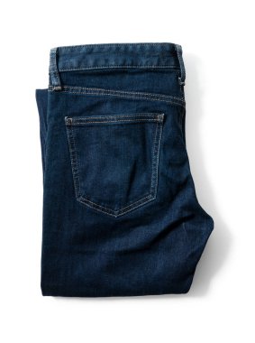 Beyaz arka planda mavi kot pantolon. Yukarıdan görüntüle