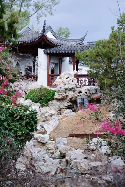 Çin Milli gazebo ve park