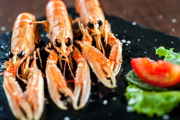 Bandeja de cangrejo apetecible . — Foto de Stock