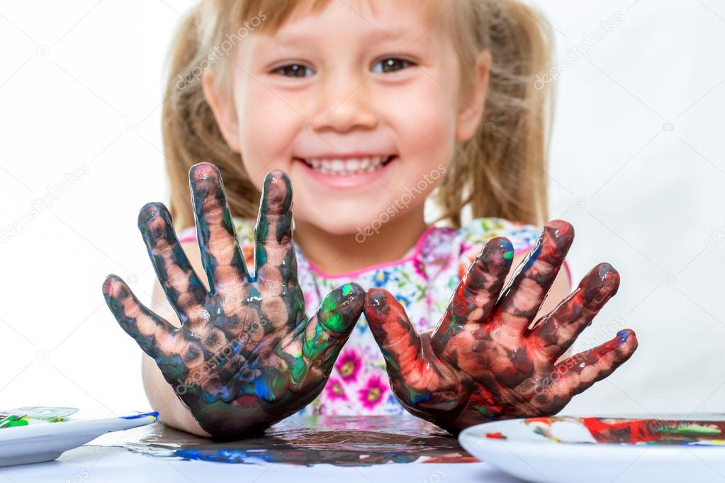 girl with painted hands