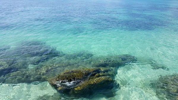 Вода хвилі в Lipe — стокове фото