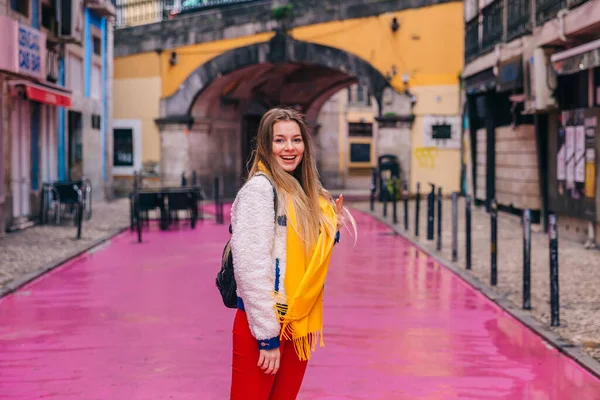 Beautiful Stylish Girl Long Hair Looks Camera Lisbon Pink Street — Stock Photo, Image