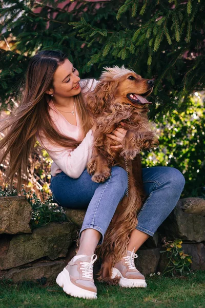 Cheerful Little Girl Playing Her Dog Yard House Spring — Stock Photo, Image