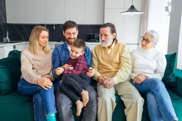 Excited Large Long Term Family Feeling Happy Sofa Living Room — Stock Photo, Image