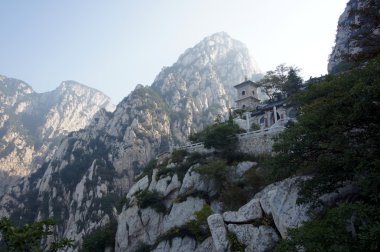 Çin Songshan dağlar. Sanhuangzhai manzara alanı
