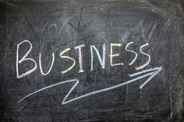 「ビジネス」の黒板に書かれた言葉 — ストック写真