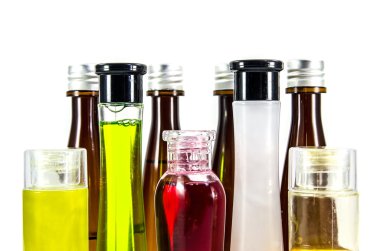 Esansları bitkisel şişeler