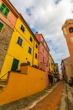 İtalyan kırsal köy geleneksel mimarisinde