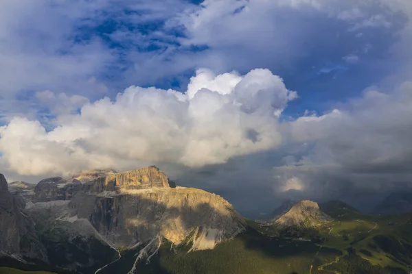 Summer Scenery Dolomite Mountains Italy Beautiful Cloudscape — 图库照片