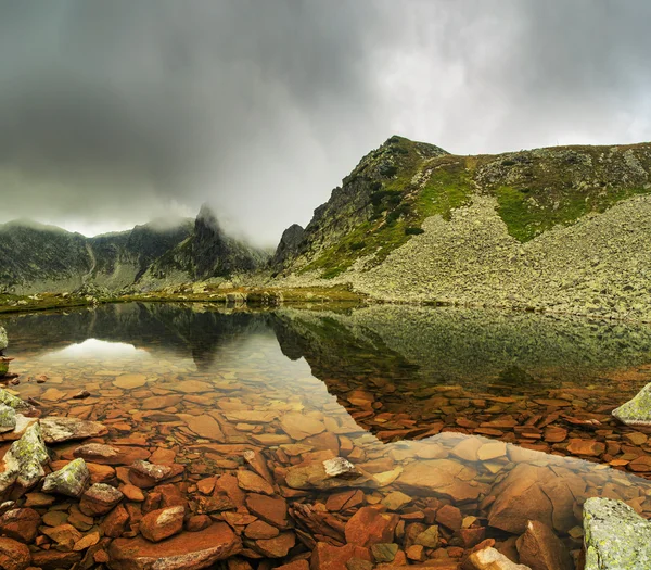 Scenery in the Transylvanian Alps — Stock Photo, Image