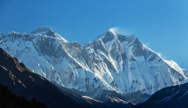 Himalaya dağlarında — Stok fotoğraf
