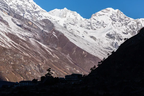 Montañas en Himalaya — Foto de Stock