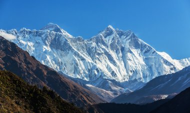 Himalaya dağ manzarası