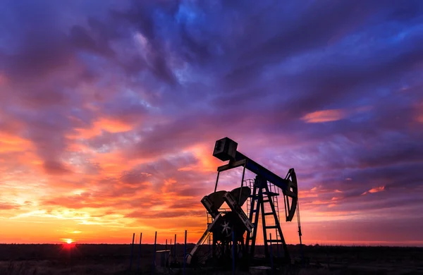 Endüstriyel petrol ve gaz iyi