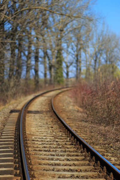 Сценическая железная дорога осенью — стоковое фото