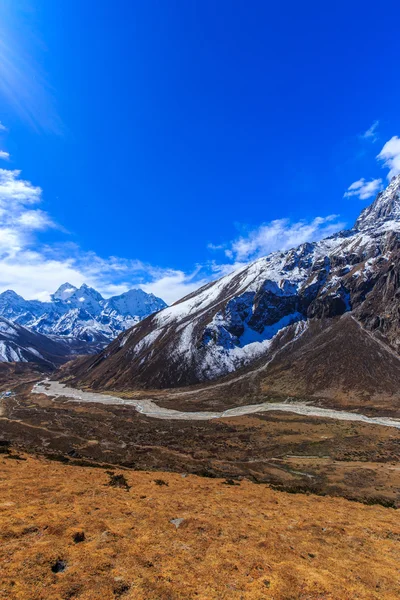 Mountain scenery in Himalaya, Nepal — Stock Photo, Image