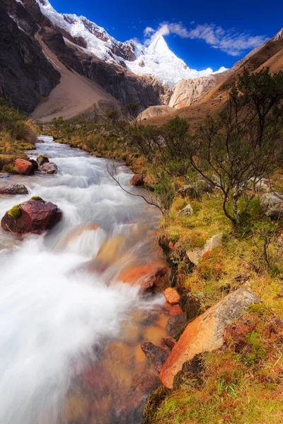 Krajobraz górski w Andach — Zdjęcie stockowe