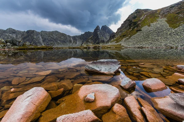 Mountain scenery in the Transylvanian Alps — Stock Photo, Image