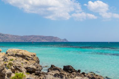 Güzel bir kumsal bir Yunan Adası