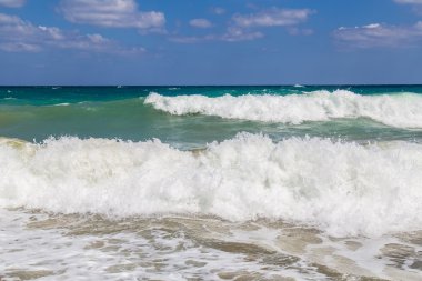 Güzel bir kumsal bir Yunan Adası