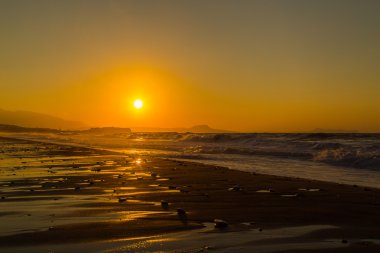 Güzel bir kumsal bir Yunan Adası