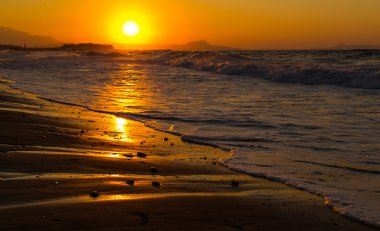 Güzel bir kumsal bir Yunan Adası