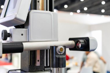 cnc makineleme merkezi için kesme araçları denetleme boyutu görünüm tükenmesi için hazırlayın vs. Yüksek teknoloji ve hassas evrensel araç önleme makinesi tarafından izole edilmiş + kırpma yolu