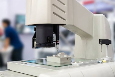 Yüksek teknoloji hassas video ölçüm makinesi ve görsel kameraya duyarlı algılayıcı ürün teftiş boyutu şekil görünümü vs. sırasında. Üretim sürecinin kalite kontrolü için