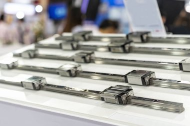 çok kalite ve hassas doğrusal bilye boyutu ve sanayi çalışması için makinenin kılavuz yol desteği