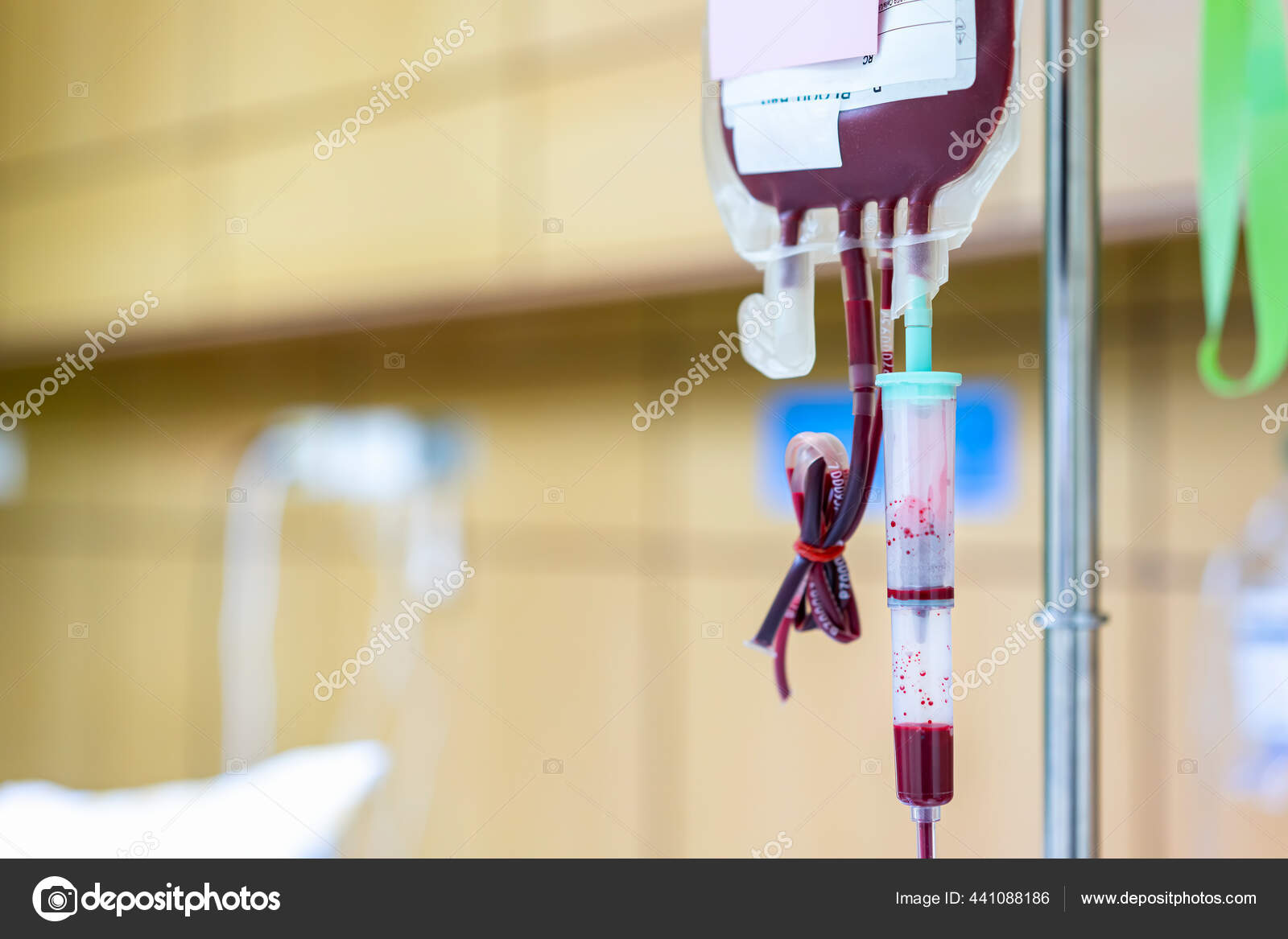 Blood Bag Filter Drip Chamber Tube Transfusion Patient Hanging Stand