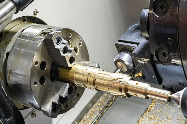Otomatik yüksek hassasiyetli Cnc torna dönüşlü 4 eksen makinesinin çarklı pirinç işyeri sanayi üretiminde aracı keserek değirmen oluğu sırasında işlev kenarı matkabı ile