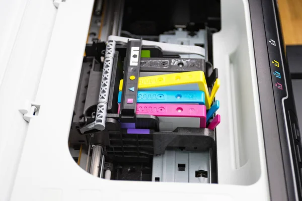 Sebuah Kartrid Tinta Atau Kartrid Inkjet Adalah Komponen Dari Printer — Stok Foto