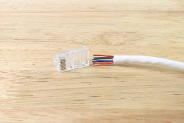 Lan port iletişim bağlantı teknolojisini bağlamak için beyaz kablolar