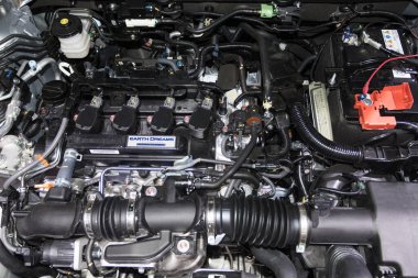 Bangkok Tayland - 26 Mart 2021 Otomobil Motoru HONDA Bangkok Thailan 'da satışa sunulacak yeni Teknoloji sürücüsü motoru