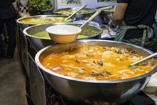 Thaise Straat Voedsel Thaise Voedingsmiddelen Stijl Rijst Curry Markt Bangkok — Stockfoto