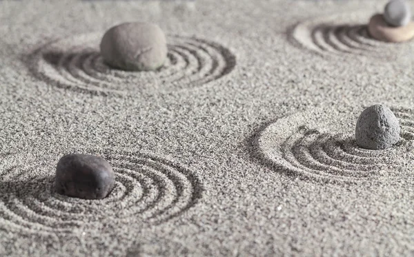 Stones and circles in the sand. — Stock Photo, Image