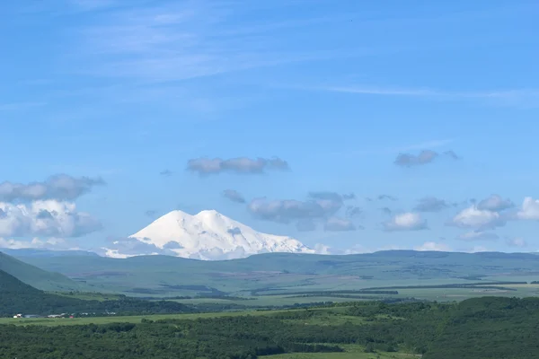 Vista de la vista de pájaro de Elbrus . —  Fotos de Stock