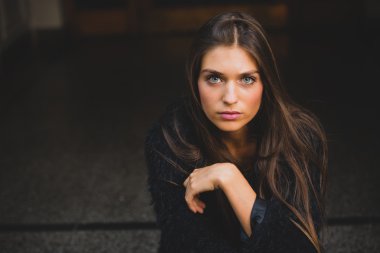 genç ve güzel kız