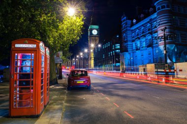 Londra gece. Kentsel yaşam.