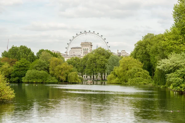 St James Park στο Λονδίνο — Φωτογραφία Αρχείου