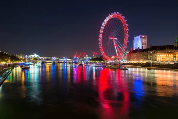 Das londoner Auge in der Nacht. — Stockfoto