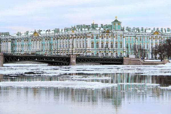 View Winter Palace Palace Bridge — Stock Photo, Image