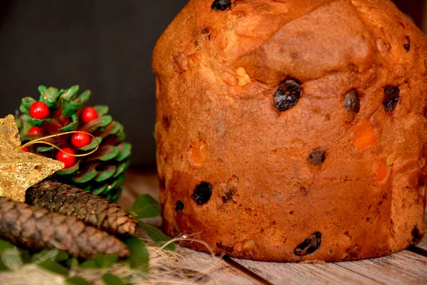 Pastel Clásico Panettone Italiano Para Vacaciones Navidad —  Fotos de Stock