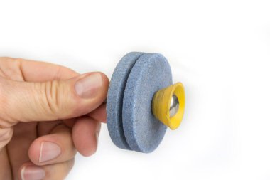 Matkap makinesi için bıçak ve makas öğütücü.