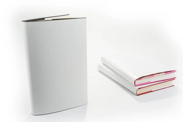 Capas Livro Branco Para Preencher Seu Texto — Fotografia de Stock