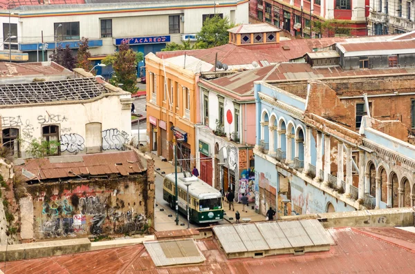 Trolley in Downtown Valparaiso — Stock Photo, Image