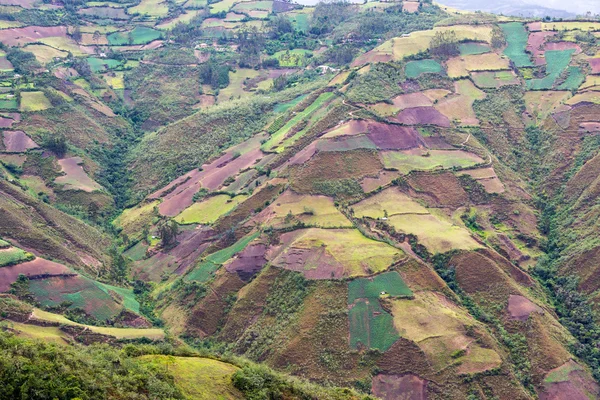 Paisaje de tierras agrícolas en Perú — Foto de Stock