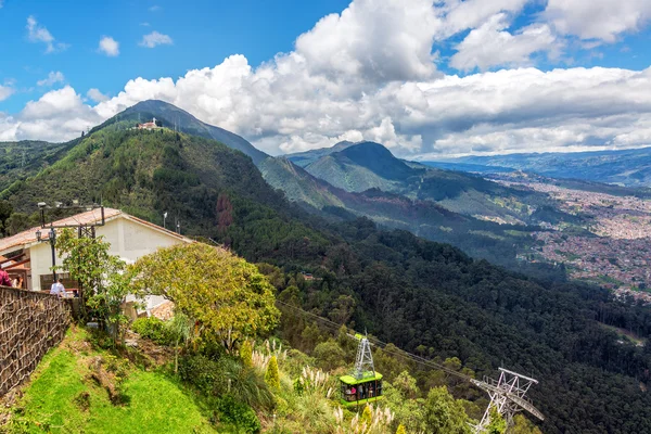 Εναέρια γραμμή τραμ σε Monserrate — Φωτογραφία Αρχείου