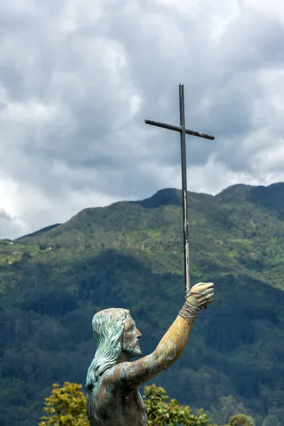 Jesusstatue auf monserrate — Stockfoto